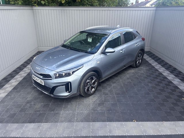 View our KIA XCEED
