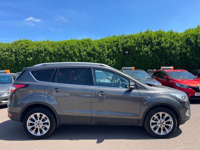 View our FORD KUGA
