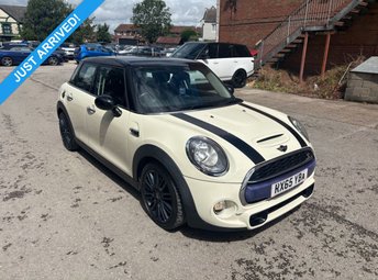 2015 MINI HATCH