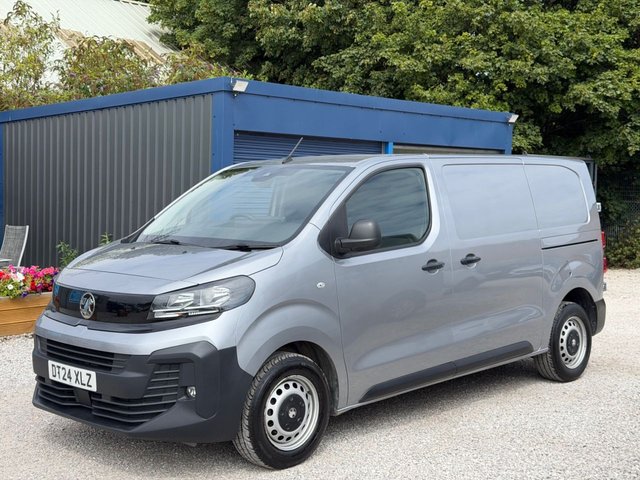 View our Vauxhall Vivaro 1.5 Turbo D Prime Panel Van 6dr Diesel Manual SWB Euro 6 (s/s) (120 ps)