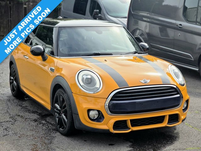 View our MINI Hatch 1.5 Cooper Hatchback 3dr Petrol Manual Euro 6 (s/s) (136 ps)