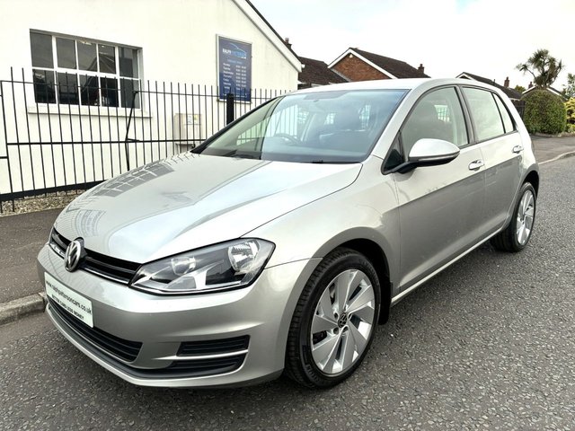 View our VOLKSWAGEN GOLF