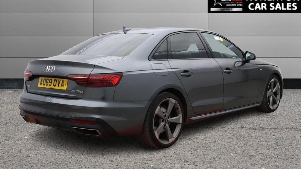 USED 2019 69 AUDI A4 2.0 TFSI 35 Black Edition Saloon 4dr Petrol S Tronic Euro 6 (s/s) (150 ps) 