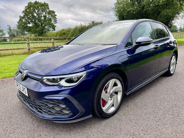 View our VOLKSWAGEN GOLF