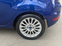 USED 2014 64 FORD FIESTA 1.0T EcoBoost Titanium Hatchback 5dr Petrol Powershift Euro 5 (100 ps) FULL SERV HIST-PARKING SENSORS