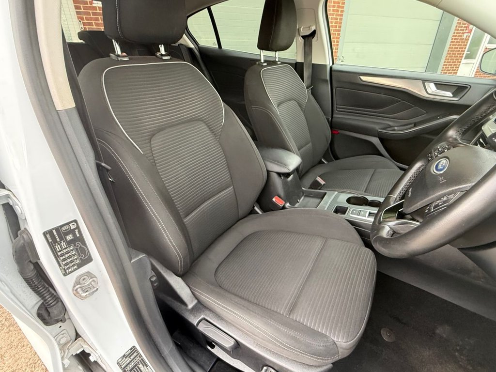 USED 2022 22 FORD FOCUS 1.5 EcoBlue Titanium Hatchback 5dr Diesel Auto Euro 6 (s/s) (120 ps) 1 OWNER , HPI CLEAR, SAT NAV