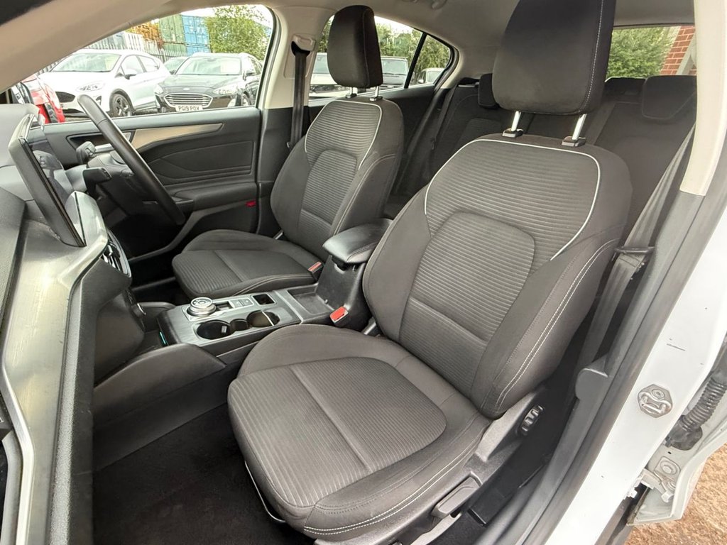 USED 2022 22 FORD FOCUS 1.5 EcoBlue Titanium Hatchback 5dr Diesel Auto Euro 6 (s/s) (120 ps) 1 OWNER , HPI CLEAR, SAT NAV