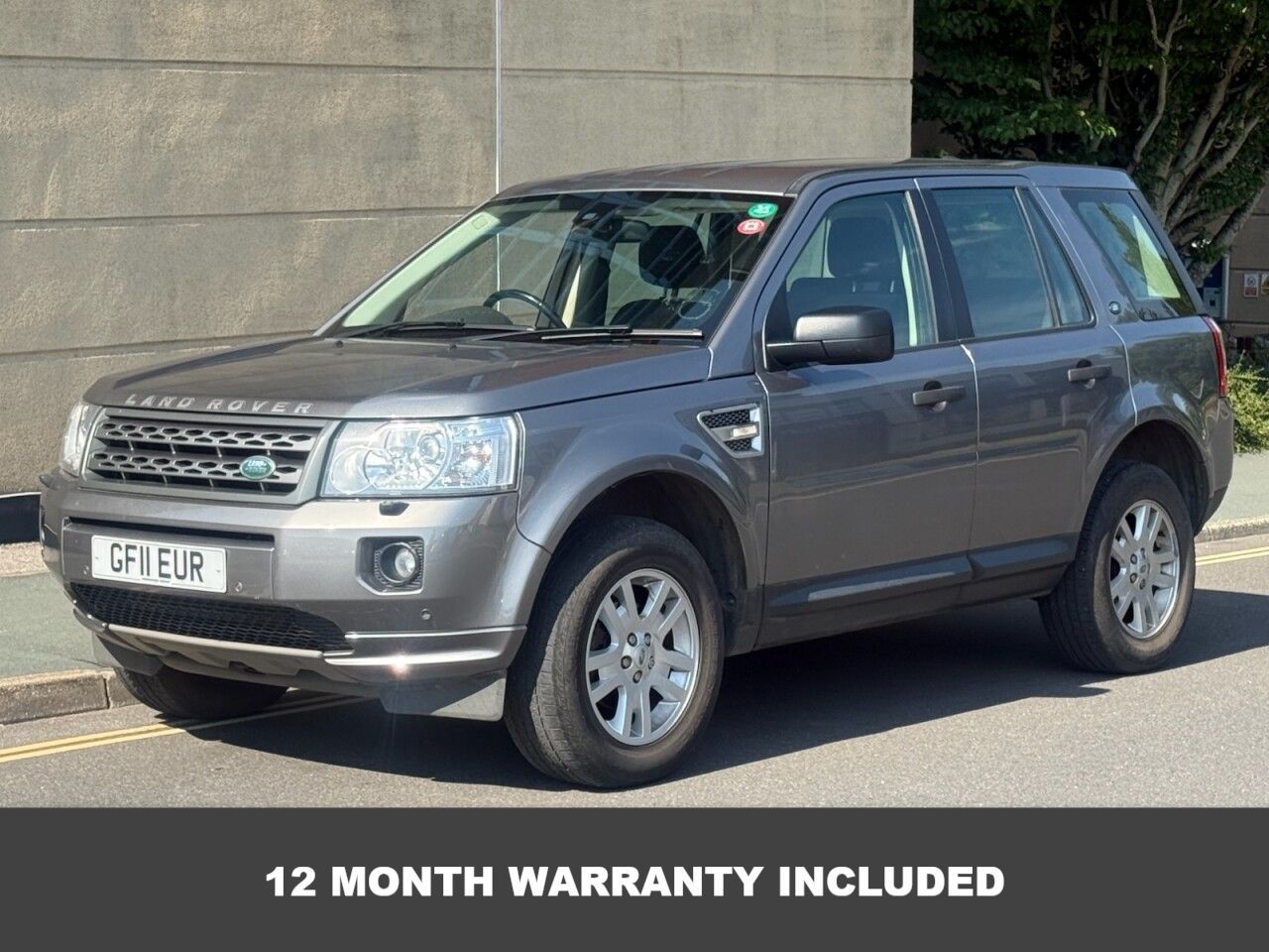 2011 Land Rover Freelander — photo 1 of 5