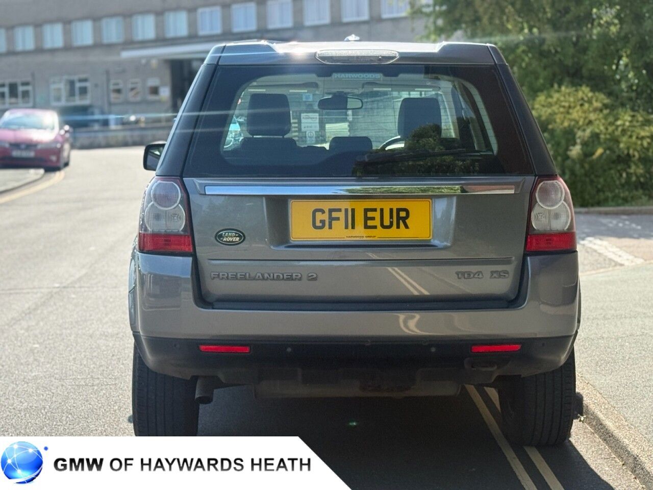 2011 Land Rover Freelander thumbnail 6