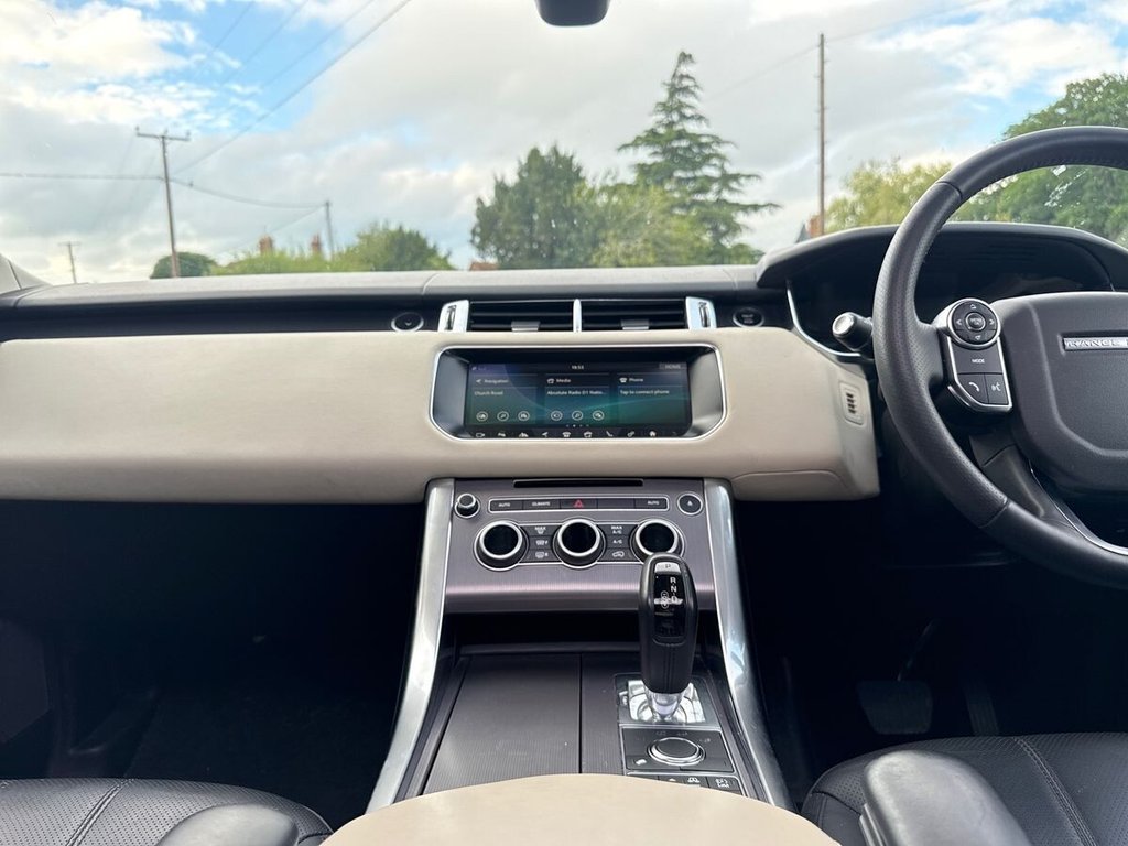 USED 2017 67 LAND ROVER RANGE ROVER SPORT 3.0 SD V6 HSE SUV 5dr Diesel Auto 4WD Euro 6 (s/s) (306 ps) FULL JLR HISTORY|SLIDING ROOF