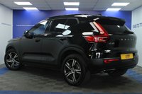 USED 2019 19 VOLVO XC40 2.0 D3 R-Design SUV 5dr Diesel Manual Euro 6 (s/s) (150 ps) Sat nav - Speed sign assist
