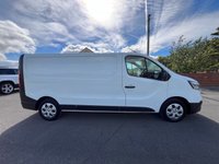 USED 2022 72 RENAULT TRAFIC 110 2.0 dCi Blue LL30 Business L2 H1 Euro 6 53k +vat 