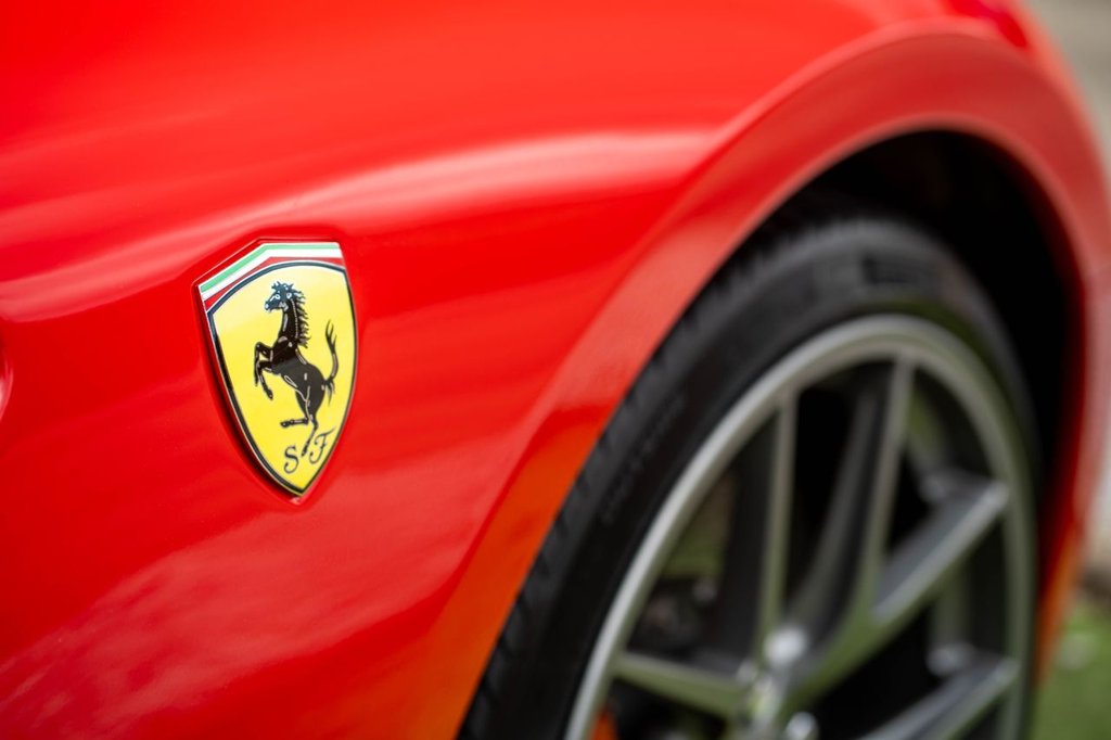 USED 2007 57 FERRARI 599 GTB FIORANO V12 5999 cc Automatic