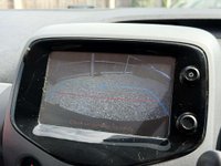 USED 2018 68 TOYOTA AYGO 1.0 Aygo X-Plore VVT-i 5dr Sat Nav Parking Camera