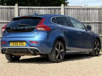 USED 2016 66 VOLVO V40 2.0 V40 R-Design T2 5dr Full Service History Sat Nav