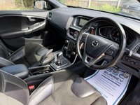 USED 2016 66 VOLVO V40 2.0 V40 R-Design T2 5dr Full Service History Sat Nav
