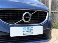 USED 2016 66 VOLVO V40 2.0 V40 R-Design T2 5dr Full Service History Sat Nav