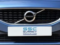 USED 2016 66 VOLVO V40 2.0 V40 R-Design T2 5dr Full Service History Sat Nav
