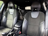 USED 2016 66 VOLVO V40 2.0 V40 R-Design T2 5dr Full Service History Sat Nav