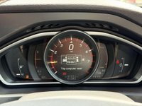 USED 2016 66 VOLVO V40 2.0 V40 R-Design T2 5dr Full Service History Sat Nav