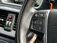 USED 2016 66 VOLVO V40 2.0 V40 R-Design T2 5dr Full Service History Sat Nav
