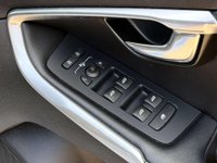 USED 2016 66 VOLVO V40 2.0 V40 R-Design T2 5dr Full Service History Sat Nav