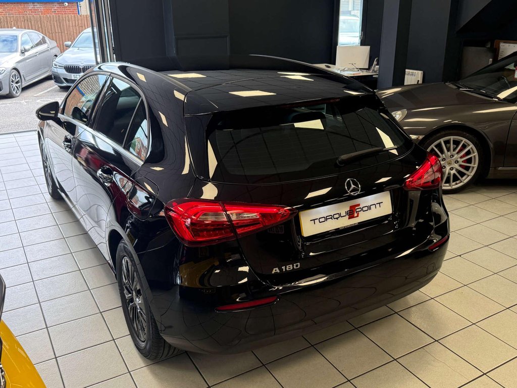 USED 2021 21 MERCEDES-BENZ A-CLASS 1.3 A 180 SE 5dr SH + REVERSE CAMERA + SAT NAV