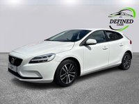 USED 2018 18 VOLVO V40 2.0 T2 GPF Momentum Hatchback 5dr Petrol Manual Euro 6 (s/s) (122 ps) **EXTENDED WARRANTY+BREAKDOWN COVER