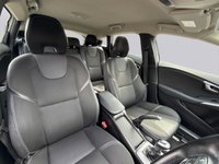 USED 2018 18 VOLVO V40 2.0 T2 GPF Momentum Hatchback 5dr Petrol Manual Euro 6 (s/s) (122 ps) **EXTENDED WARRANTY+BREAKDOWN COVER