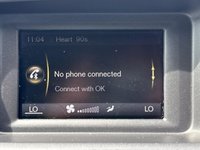 USED 2018 18 VOLVO V40 2.0 T2 GPF Momentum Hatchback 5dr Petrol Manual Euro 6 (s/s) (122 ps) **EXTENDED WARRANTY+BREAKDOWN COVER