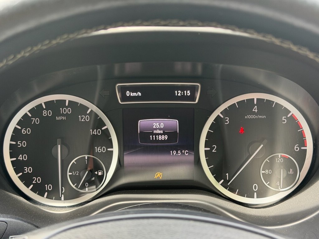 USED 2017 INFINITI Q30 1.5d SE Hatchback 5dr Diesel Manual Euro 6 (s/s) (109 ps) SATNAV, HEATED LEATHER, 1F/KEEPER