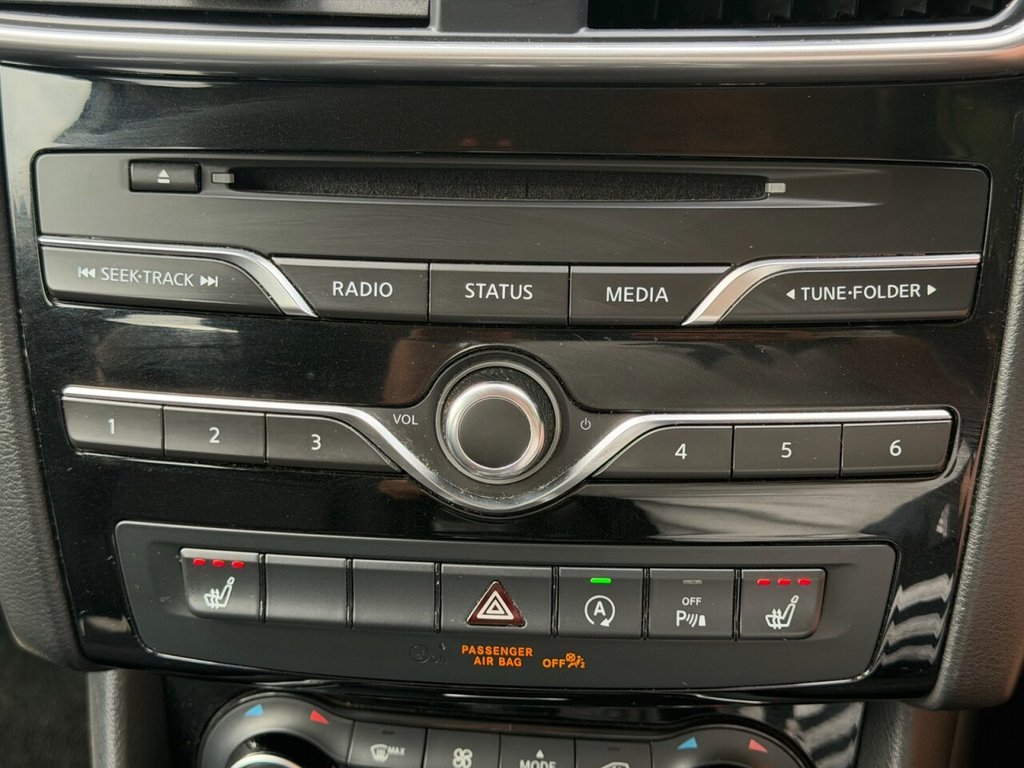 USED 2017 INFINITI Q30 1.5d SE Hatchback 5dr Diesel Manual Euro 6 (s/s) (109 ps) SATNAV, HEATED LEATHER, 1F/KEEPER