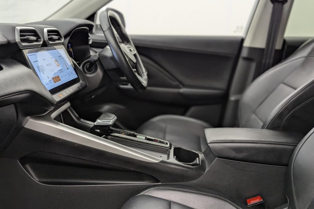 USED 2024 74 MG MG ZS 1.5 Hybrid+ Trophy SUV 5dr Petrol Hybrid Auto Euro 6 (s/s) (196 ps) Sat Nav, Car Play, 360 Cameras
