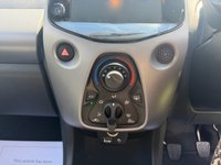USED 2020 20 TOYOTA AYGO 1.0 VVT-i x-play Hatchback 5dr Petrol Manual Euro 6 (71 ps) 
