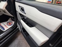 USED 2018 A LAND ROVER RANGE ROVER VELAR 3.0 SDV6 300ps  R-Dynamic HSE SUV AUTO ULEZ/COMPLAINT  22" ALLOYS PAN ROOF HEATED COOLED SEATS VIRTUAL COCK PIT