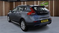 USED 2017 17 VOLVO V40 CROSS COUNTRY 1.5 T3 Pro Hatchback 5dr Petrol Auto Euro 6 (s/s) (152 ps) +++SAME DAY/NEXT DAY DELIVERY AVAILABLE+++