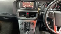 USED 2017 17 VOLVO V40 CROSS COUNTRY 1.5 T3 Pro Hatchback 5dr Petrol Auto Euro 6 (s/s) (152 ps) +++SAME DAY/NEXT DAY DELIVERY AVAILABLE+++