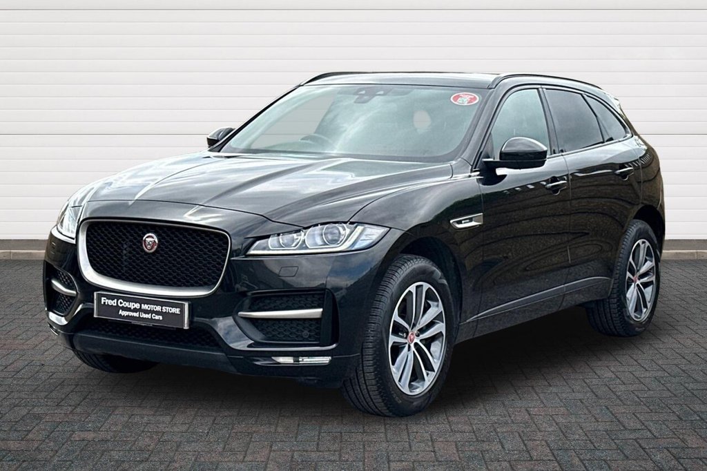 2017 Jaguar F-PACE thumbnail 7