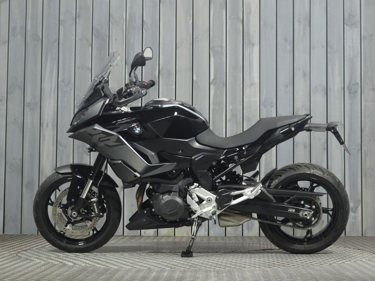 BMW F 900 XR