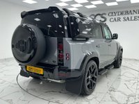 USED 2022 22 LAND ROVER DEFENDER 110 3.0 D250 MHEV X-Dynamic HSE SUV 5dr Diesel Auto 4WD Euro 6 (s/s) (250 ps) Finished In Eiger Grey, This Defender Comes With The Full Urban Kit, Light Bar, Electrically Deployable Towbar, Panoramic Roof,  Adaptive Air Suspension, 22" 5 Spoke Gloss Black Alloy Wheels, Cold Climate Pack, Meridian Sound System, Heated And Cooled Electric Front Seats, Reverse And 360 Degree Surround Cameras,  Rear USB-C Charging, Heated Steering Wheel, Memory Seats, Side Locker And Ladder, Upgraded 11.4" Infotainment Screen, 12 Months MOT, Finance And Extended Warranty Available.