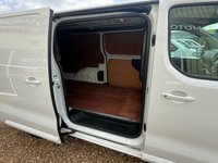 USED 2020 70 VAUXHALL VIVARO 1.5 Turbo D 2900 Sportive Panel Van 5dr Diesel Manual L2 H1 Euro 6 (s/s) (100 ps) 1 owner from new