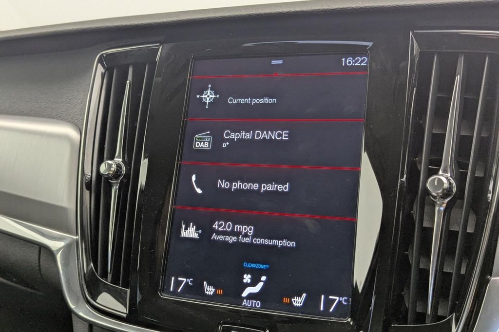 USED 2019 69 VOLVO S90 2.0 D4 Momentum Plus Saloon 4dr Diesel Auto Euro 6 (s/s) (190 ps) Sat Nav, Camera, DAB