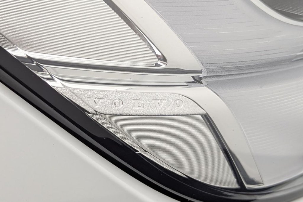 USED 2019 69 VOLVO S90 2.0 D4 Momentum Plus Saloon 4dr Diesel Auto Euro 6 (s/s) (190 ps) Sat Nav, Camera, DAB