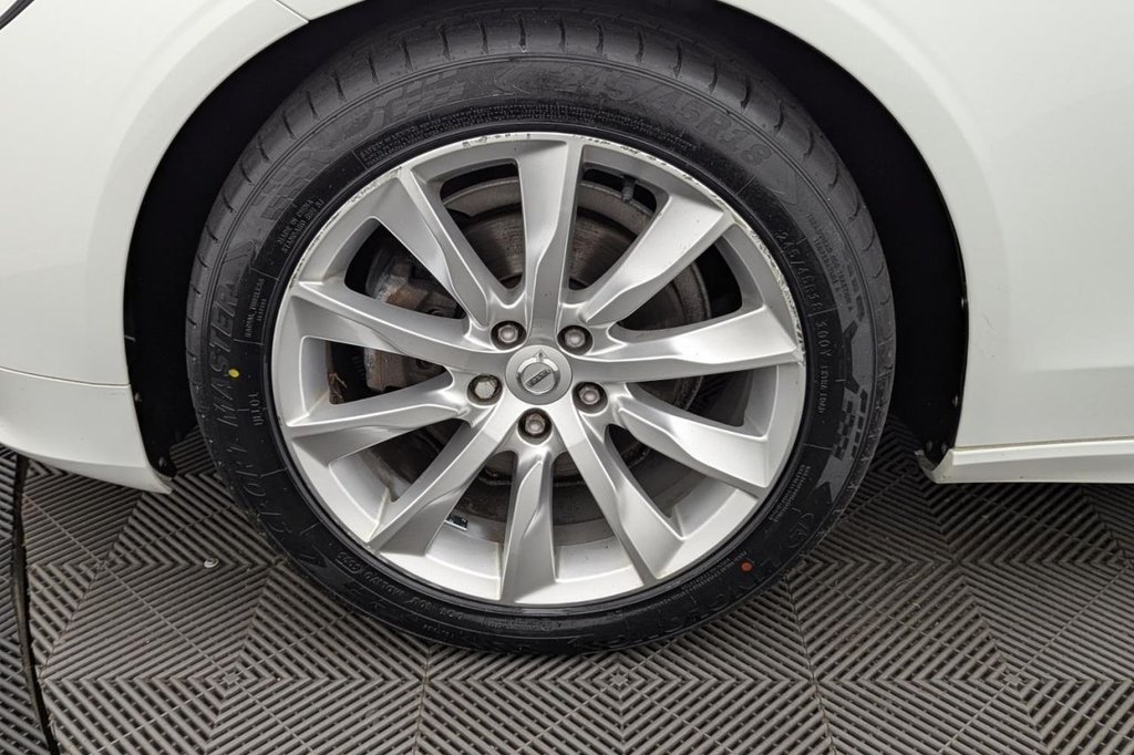USED 2019 69 VOLVO S90 2.0 D4 Momentum Plus Saloon 4dr Diesel Auto Euro 6 (s/s) (190 ps) Sat Nav, Camera, DAB