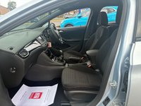 USED 2017 67 VAUXHALL ASTRA 1.4i Turbo SRi Hatchback 5dr Petrol Manual Euro 6 (150 ps) 2 OWNERS FROM NEW* FULL SERVICE HISTORY* CRUISE / TRACTION CONTROL* LANE ASSIST* SPORT MODE* 6 SPEED* AIR CON* BLUETOOTH PHONE AND AUDIO* DAB* REMOTE CENTRAL LOCKING WITH 2 KEYS* ELECTRIC WINDOWS & MIRRORS* AUTOMATIC LIGHTS