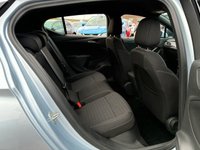 USED 2017 67 VAUXHALL ASTRA 1.4i Turbo SRi Hatchback 5dr Petrol Manual Euro 6 (150 ps) 2 OWNERS FROM NEW* FULL SERVICE HISTORY* CRUISE / TRACTION CONTROL* LANE ASSIST* SPORT MODE* 6 SPEED* AIR CON* BLUETOOTH PHONE AND AUDIO* DAB* REMOTE CENTRAL LOCKING WITH 2 KEYS* ELECTRIC WINDOWS & MIRRORS* AUTOMATIC LIGHTS