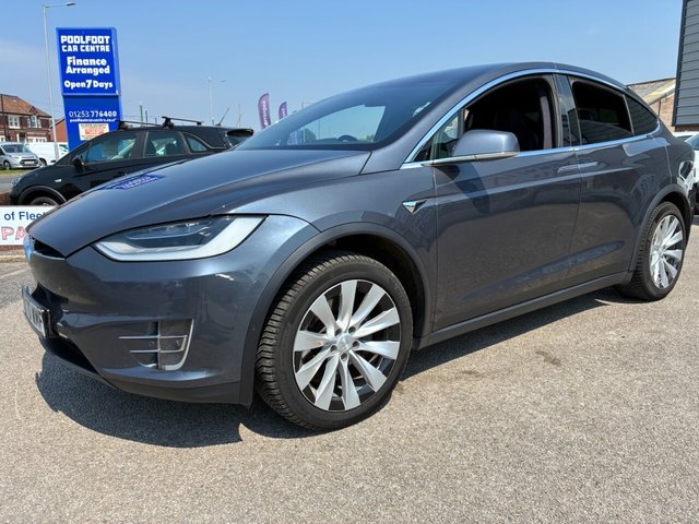 View our Tesla Model X (Dual Motor) Long Range SUV 5dr Electric Auto 4WDE (417 bhp)