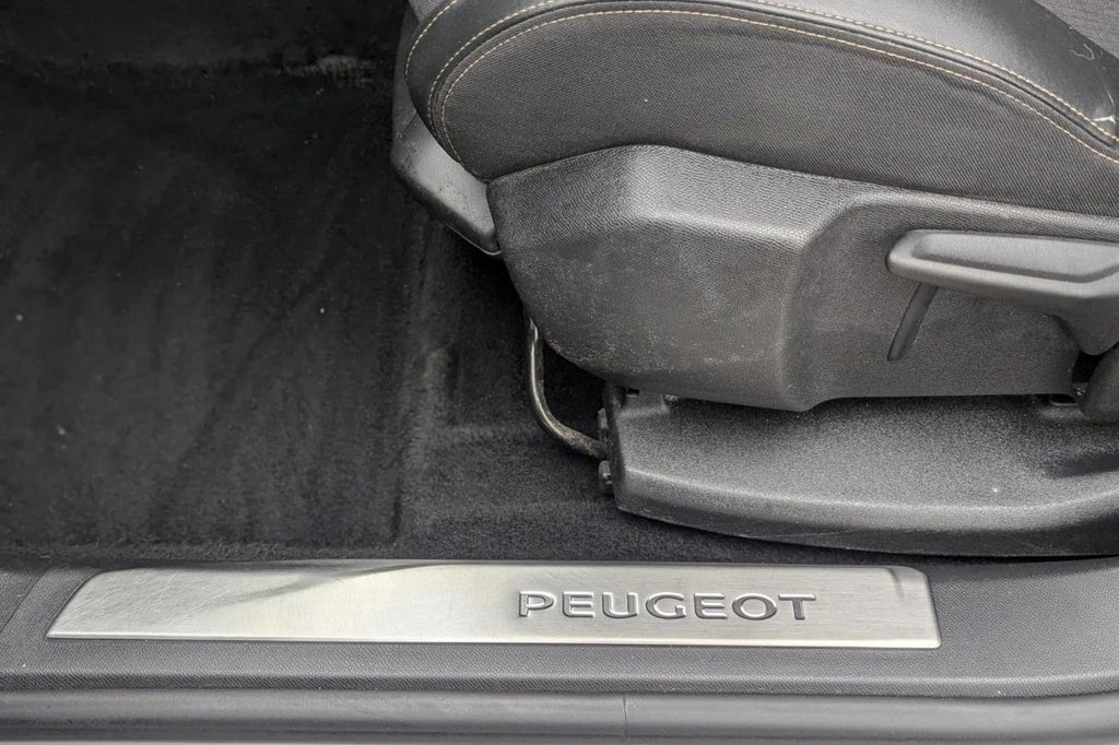 USED 2019 69 PEUGEOT 5008 1.5 BlueHDi GT Line SUV 5dr Diesel EAT Euro 6 (s/s) (130 ps) 7 Seats, Sat Nav, Sensors