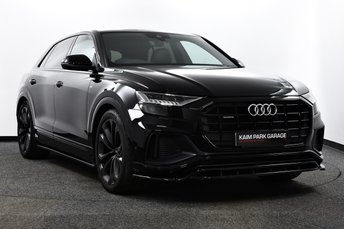 View our AUDI Q8