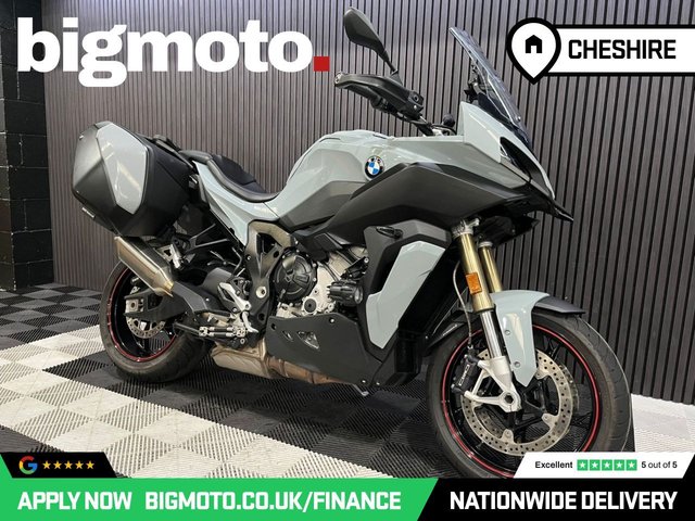 View our BMW S 1000 XR